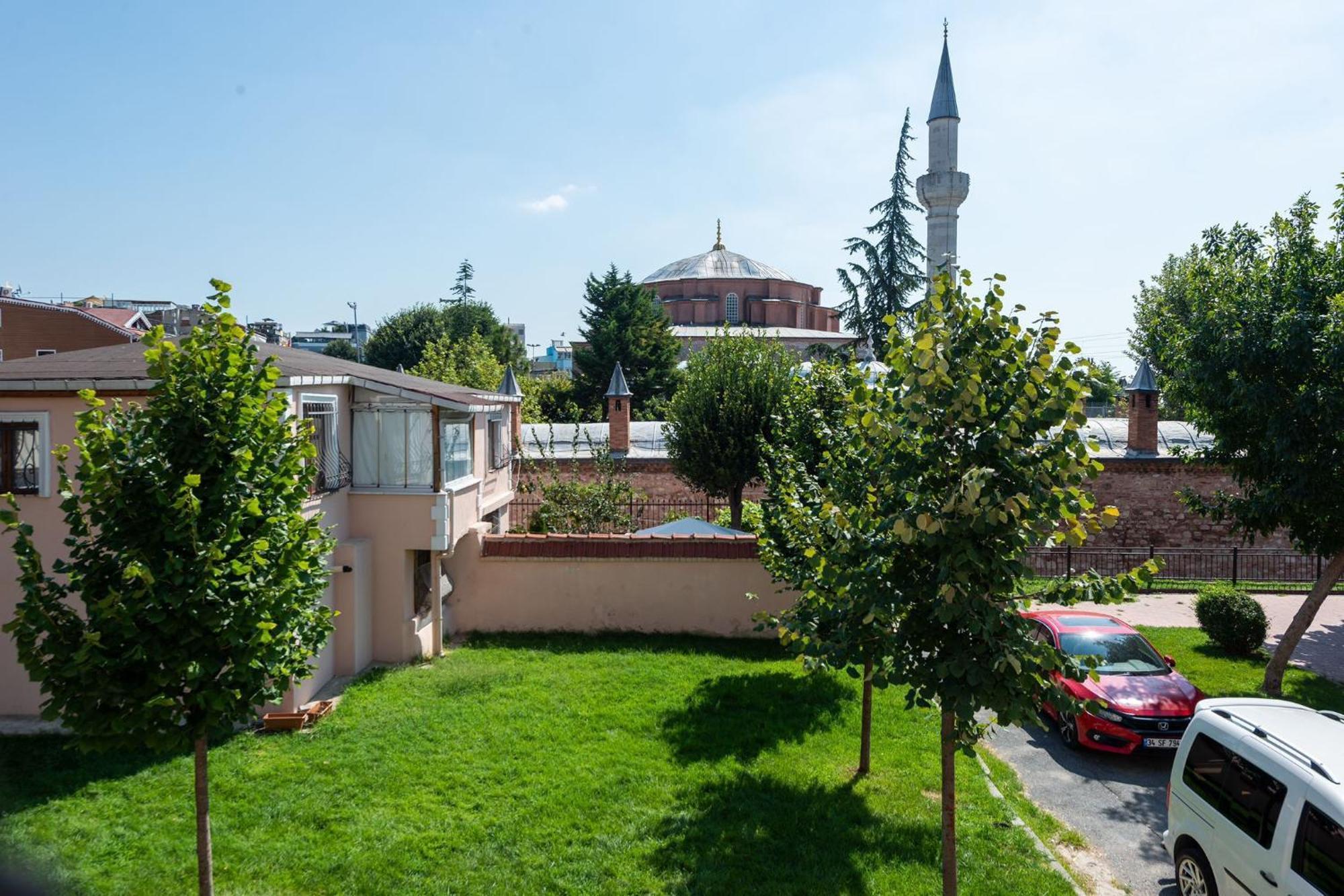 Bright Apart Hotel Istanbul Bagian luar foto