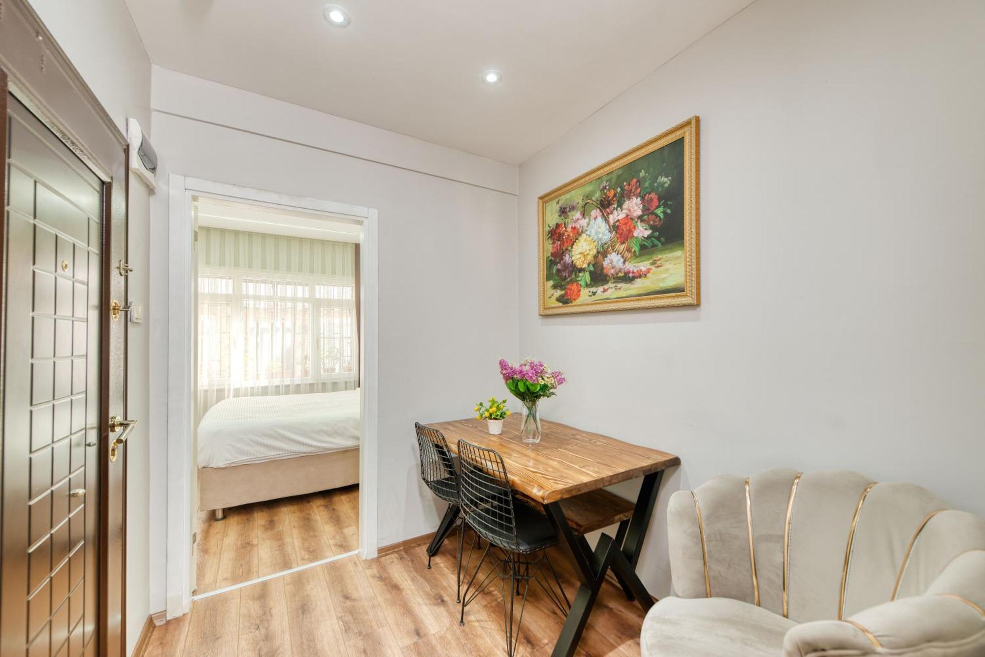 Bright Apart Hotel Istanbul Bagian luar foto
