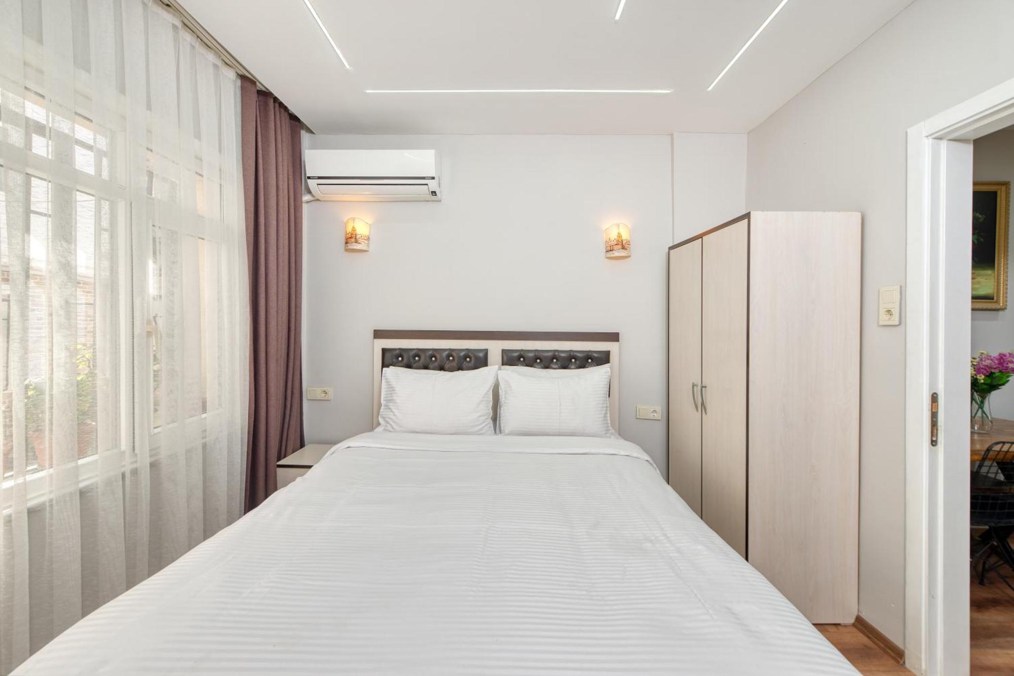 Bright Apart Hotel Istanbul Bagian luar foto